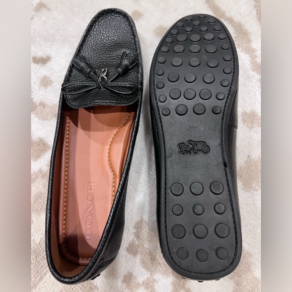 COACH NWOT Greenwich Slip-on Flat Loafer Black Pebble Leather Bow Tassel, Size 9 - Picture 9 of 9
